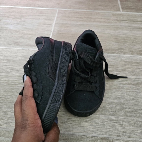 Puma Sneakers - Picture 2 of 5